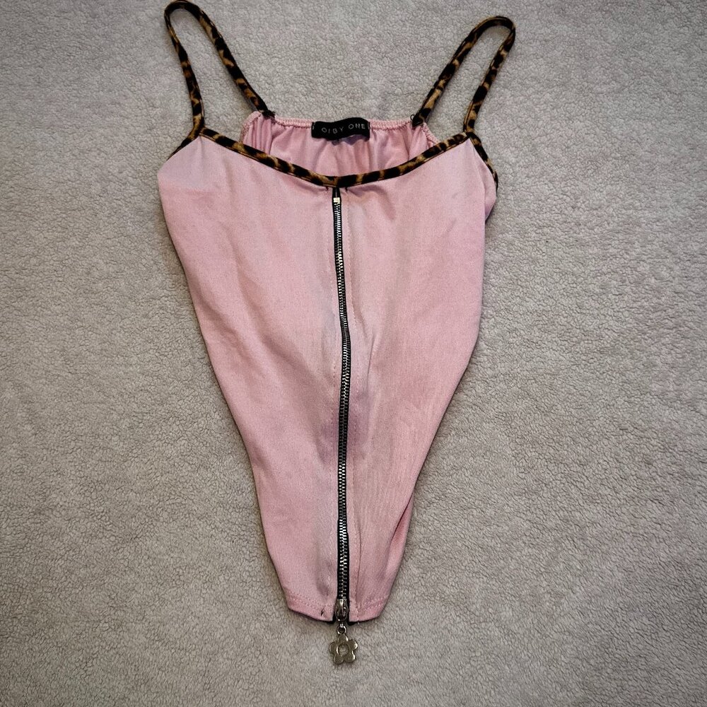 Pink Corset Style Top with Zipper & Leopard Print Straps